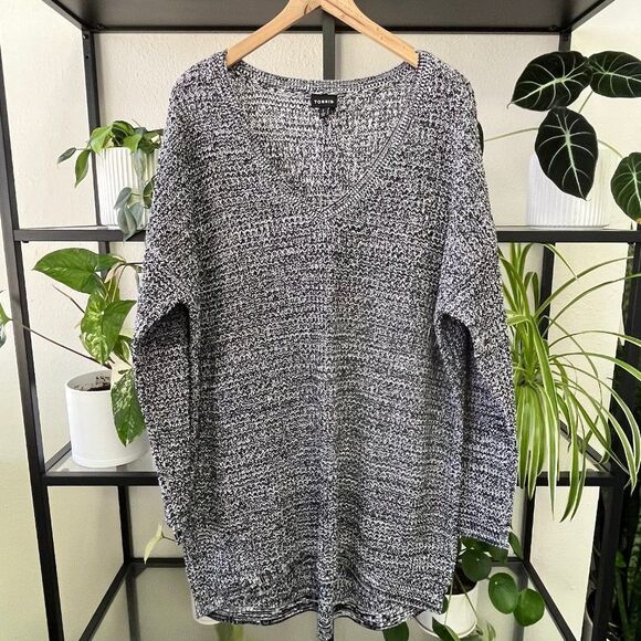 New Torrid Gray V-Neck Knit Sweater - Size 2X - Picture 1 of 5